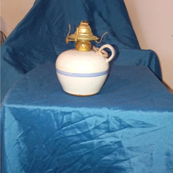 Elegant Clear Glass Oil Lamp